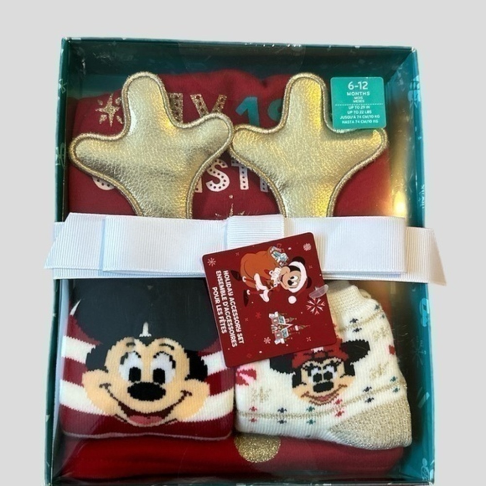 Disney holiday accessory set for babies new
